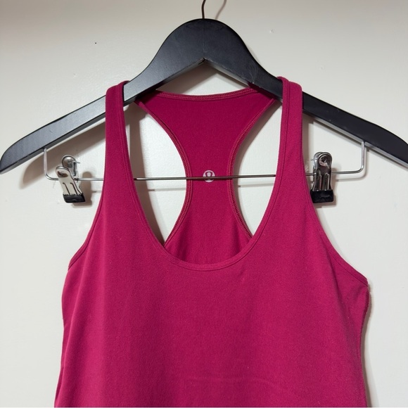 Lululemon Racerback Tank Top Raspberry Women Size 4? - Picture 2 of 5